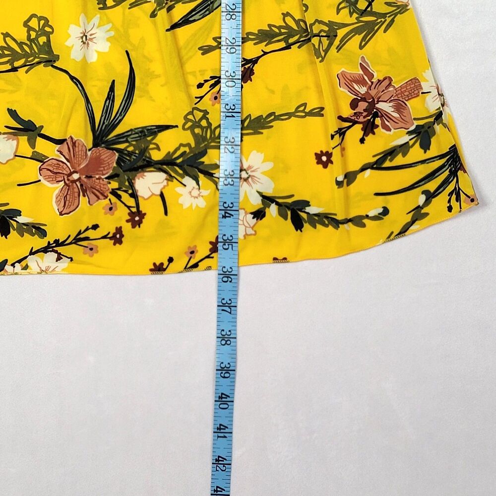 GM NWT Yellow Tropical Floral Smocked Waist Dress Medium - Picture 9 of 9